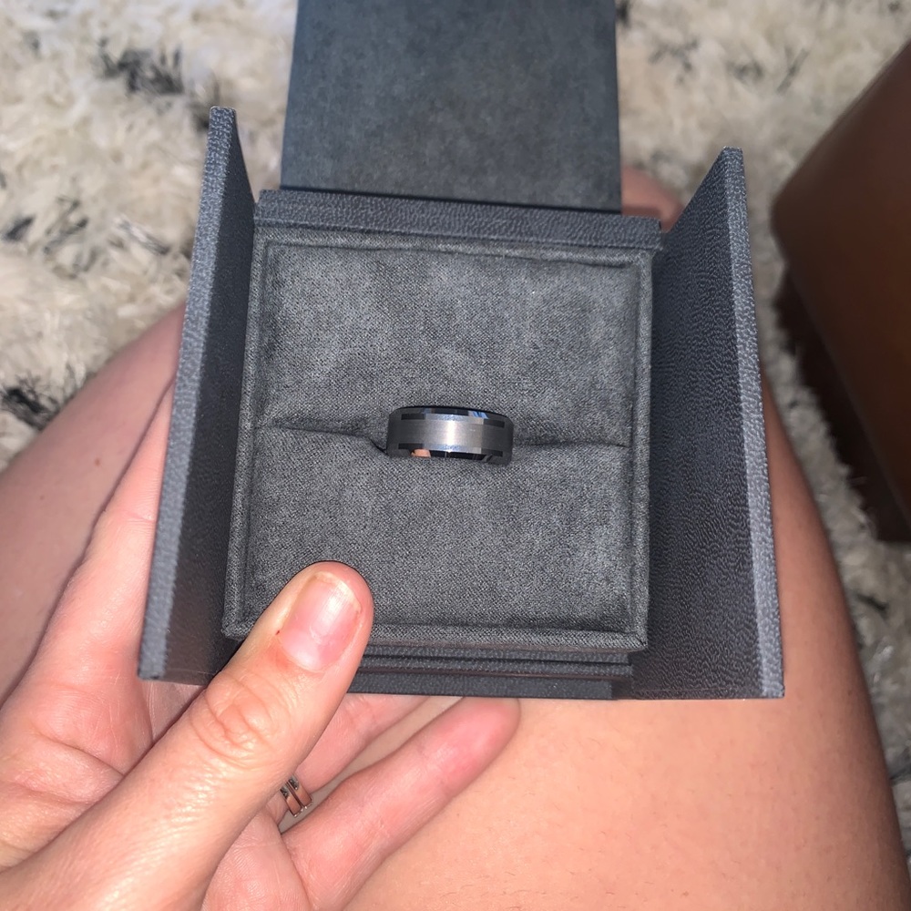 Men’s Tungsten Wedding Ring